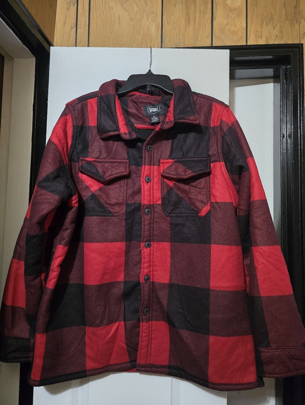 Berkley Jensen Men's Red & Black Buffalo Plaid Button-Up Shacket W Fleece Lining